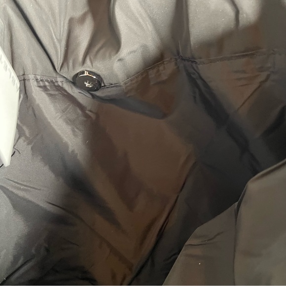 Fabletics Favorite Tote Black Polyester Gray Poof Purse Charm NWT - Picture 6 of 8